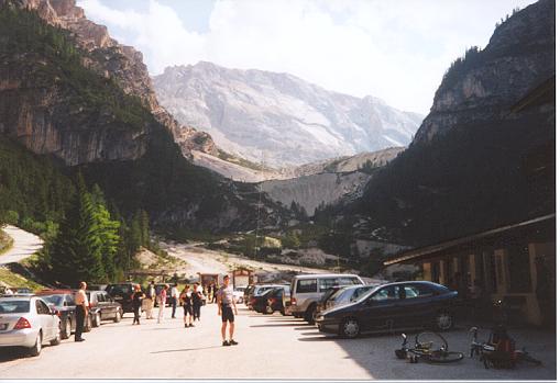 An der Pederü Hütte im Nationalpark Fanes