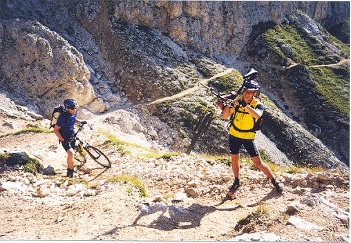 Auf dem Weg zum Schlern, unterhalb der Roterd Spitze (2) Auf dem Weg zum Schlern, unterhalb der Roterd Spitze (2)