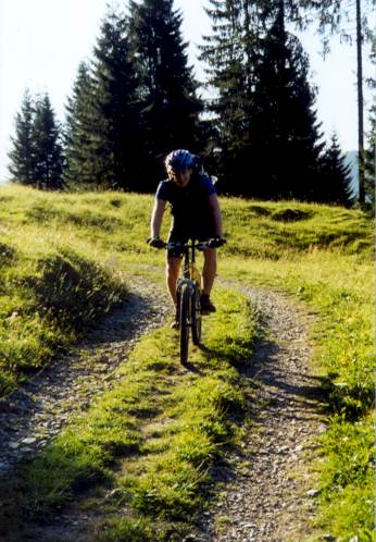 Karsten auf der Abfahrt nach Dalaas