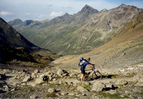Kurz vor dem Scalettapass (2606 m) Kurz vor dem Scalettapass (2606 m)