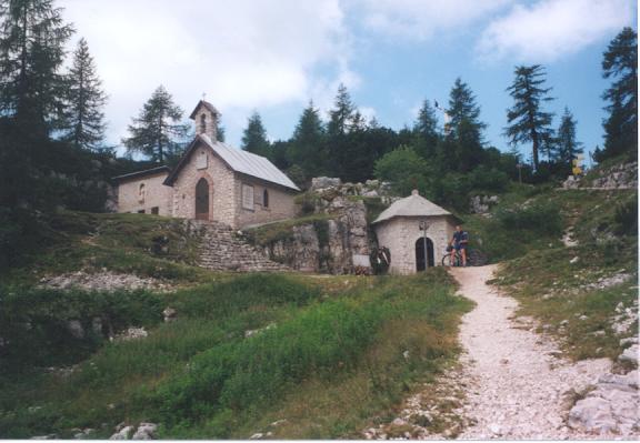 Kapelle Chiesetta del Lozze mit Gruft