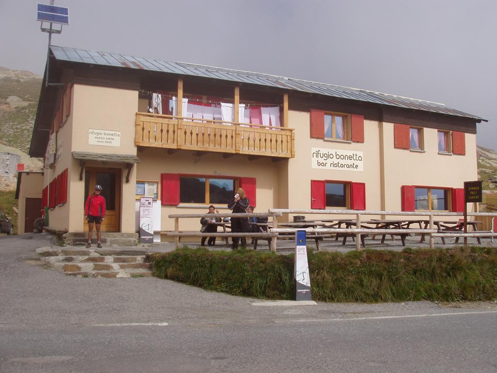 Am Passo Gavia (2621m) Am Passo Gavia (2621m)