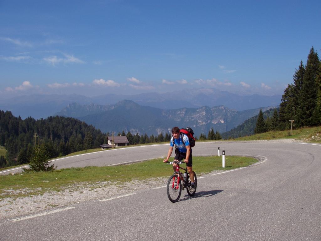 Auffahrt zum Tremalzo Auffahrt zum Tremalzo