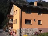 Hotel Flix in Sur (1538 m)