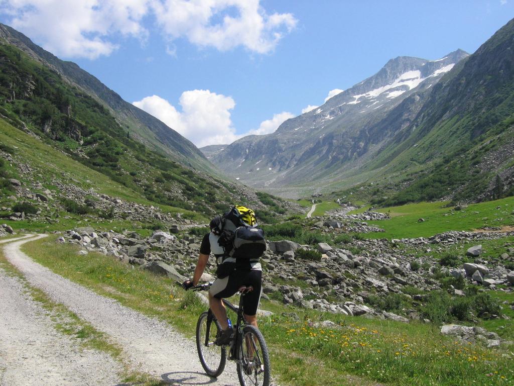 Auffahrt zum Hundskehljoch