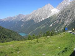 Blick vom Staller Sattel auf den Antholtzer See