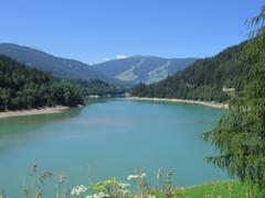 Olanger Stausee mit Kronplatz