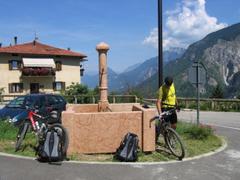 Brunnen in Centa S. Nicolo (830 m)