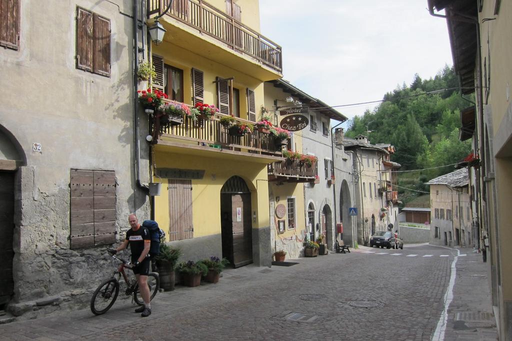 Uriges Hotel Chez Toi in Oulx