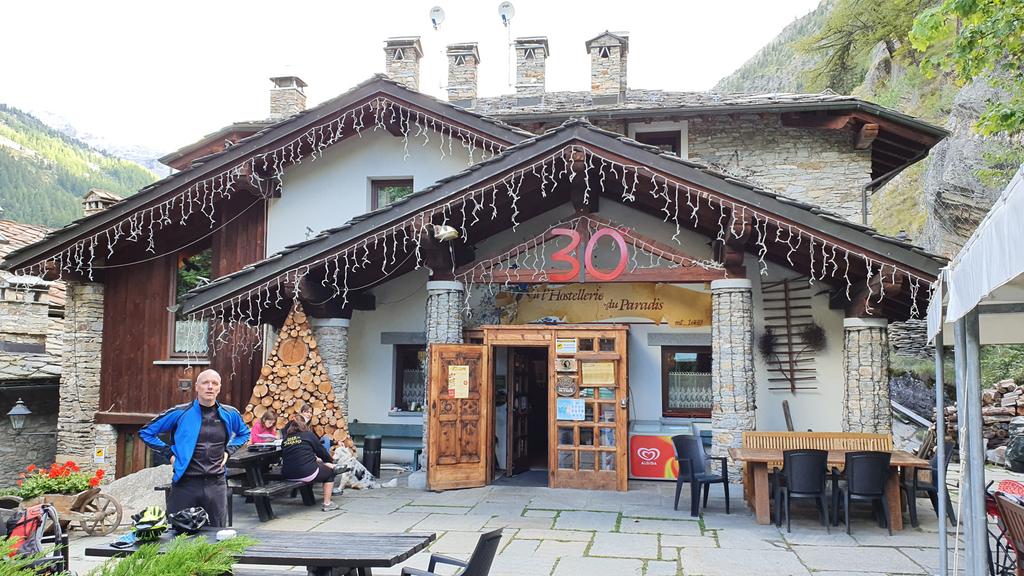 Hotel Paradis in Eau Rousses (1680m) (1)