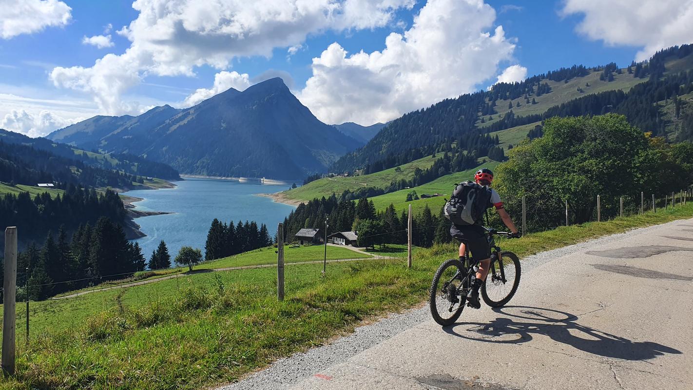 Lac de l'Hongrin