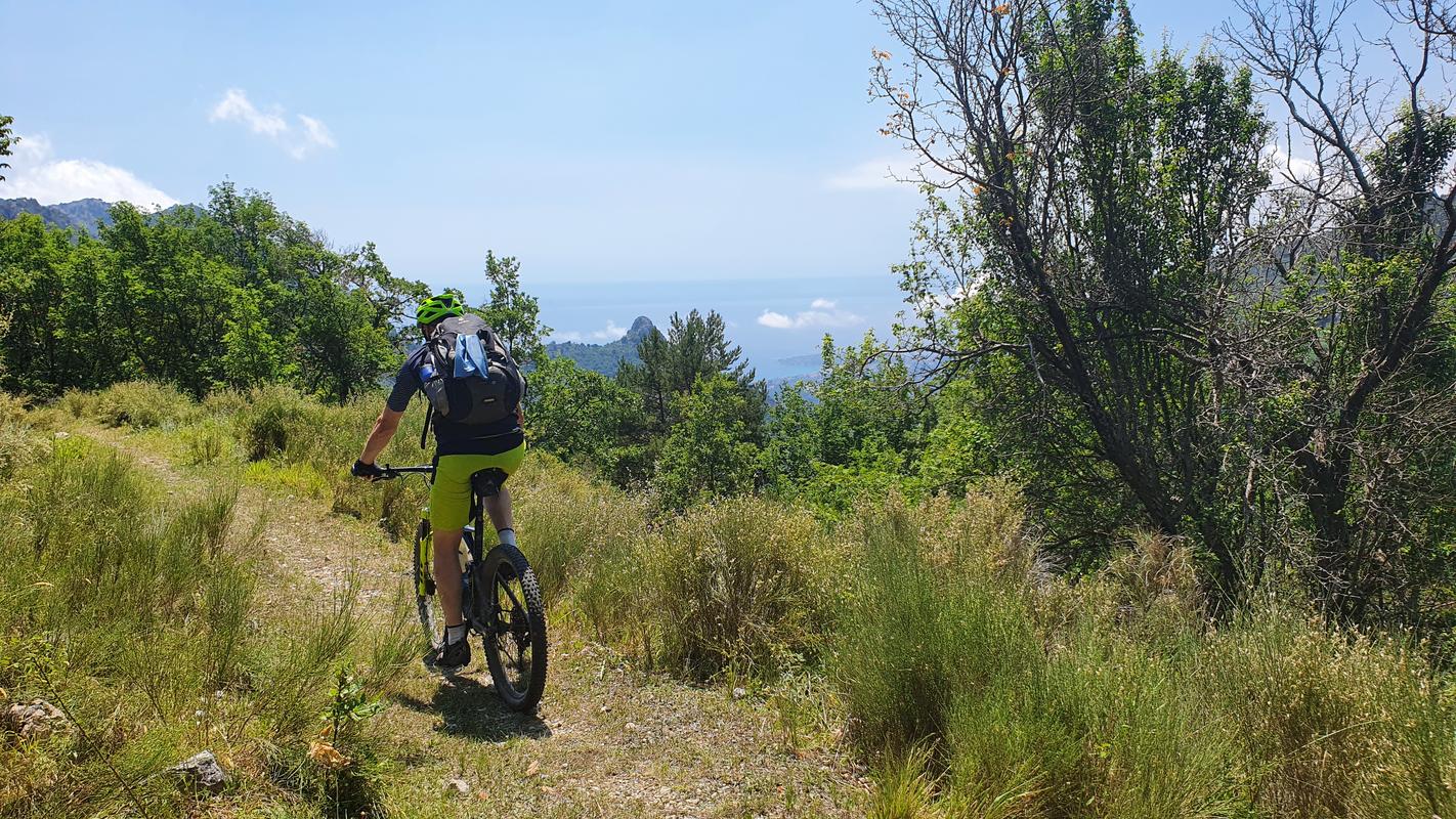 Trailfinale mit Meerblick