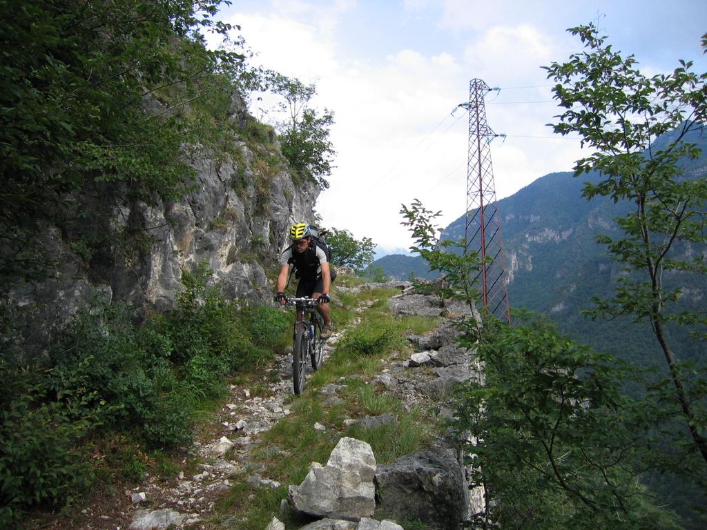 Strada Vecchia (1) Strada Vecchia (1)