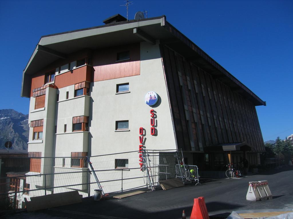 Hotel Ovest in Sestriere (2035m)