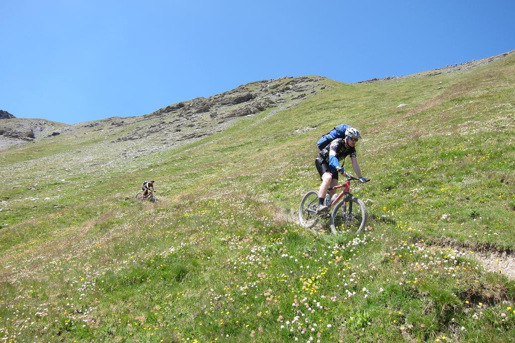 Abfahrt (1) Abfahrt (1)