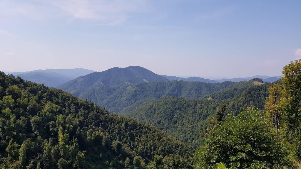 Blick über den Slovenisch-Italienischen Grenzkamm