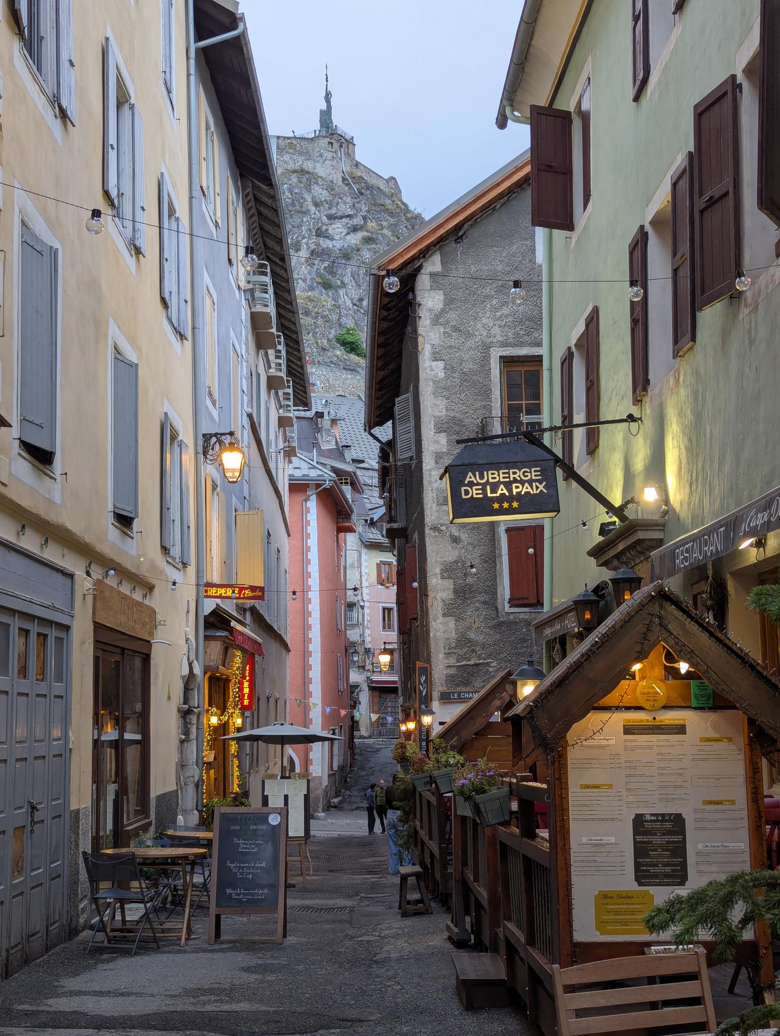 Auberge de la paix von außen Auberge de la paix von außen